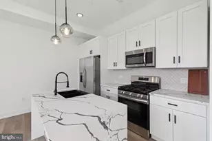 2449 N 2nd St, Philadelphia, PA 19133 - Photo 5