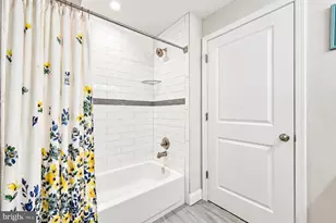1008 Christian St, Philadelphia, PA 19147 - Photo 29