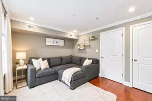 1008 Christian St, Philadelphia, PA 19147 - Photo 25