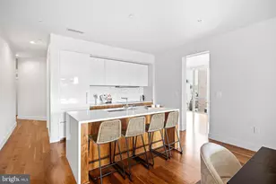 2301 Bainbridge St, Philadelphia, PA 19146 - Photo 9