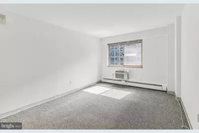 1900 John F Kennedy Boulevard #1016, Philadelphia, PA 19103 - Photo 5