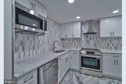 210 W Rittenhouse Square #1704, Philadelphia, PA 19103 - Photo 9