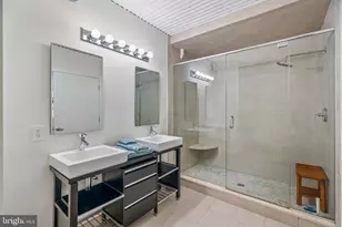 2200 Arch St, Philadelphia, PA 19103 - Photo 19
