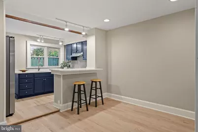 782 N Bucknell Street N, Philadelphia, PA 19130 - Photo 9