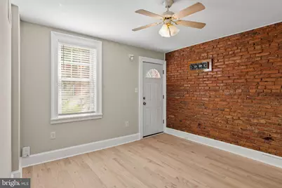 782 N Bucknell Street N, Philadelphia, PA 19130 - Photo 5