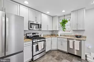 956 N Lawrence St, Philadelphia, PA 19123 - Photo 9
