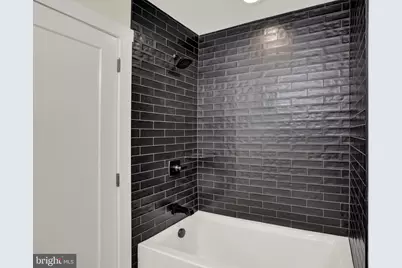 2621 Reed Street, Philadelphia, PA 19146 - Photo 21