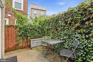 2207 Memphis St, Philadelphia, PA 19125 - Photo 9