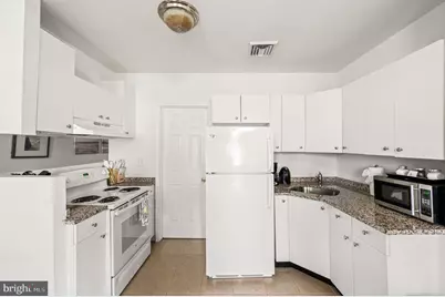 468 E Walnut Lane, Philadelphia, PA 19144 - Photo 5