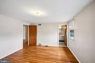 1008 Rennard St, Philadelphia, PA 19116 - Photo 17