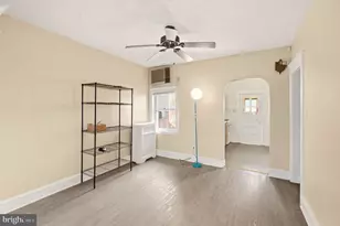 6139 Argyle St, Philadelphia, PA 19111 - Photo 9