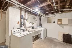6139 Argyle St, Philadelphia, PA 19111 - Photo 27