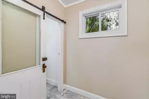 2255 Waterloo St, Philadelphia, PA 19133 - Photo 7