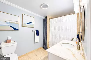 2230 Montrose St, Philadelphia, PA 19146 - Photo 17