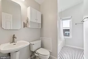 451 Hermitage St, Philadelphia, PA 19128 - Photo 17