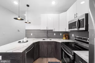 2156 N Randolph St, Philadelphia, PA 19122 - Photo 9