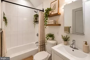 1770 Waterloo St, Philadelphia, PA 19122 - Photo 9