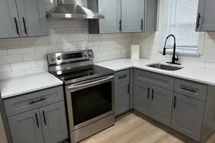 2091 Bridge St, Philadelphia, PA 19124 - Photo 11