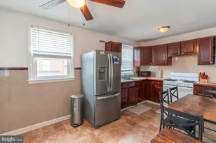 1701 Bergen St, Philadelphia, PA 19152 - Photo 7