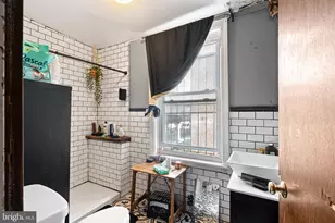 2500 Manton St, Philadelphia, PA 19146 - Photo 15
