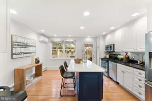 2417 Panama St, Philadelphia, PA 19103 - Photo 13