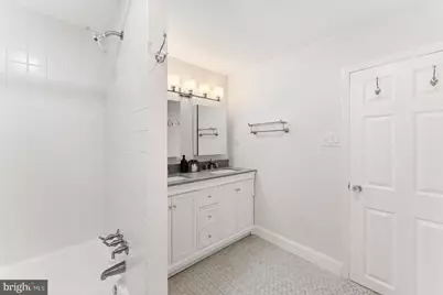 2417 Panama Street, Philadelphia, PA 19103 - Photo 25