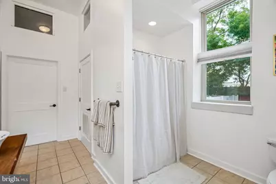 1311 S Carlisle Street #B, Philadelphia, PA 19146 - Photo 33