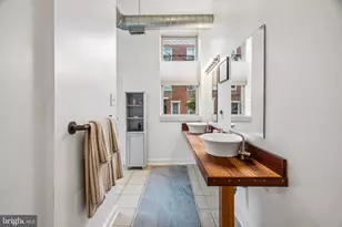 1311 S Carlisle St, Philadelphia, PA 19146 - Photo 31