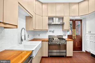 1502 S 5th Street S, Philadelphia, PA 19147 - Photo 15