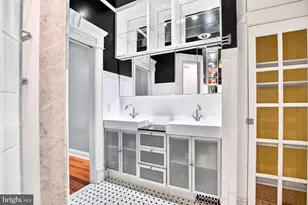 1502 S 5th Street S, Philadelphia, PA 19147 - Photo 23