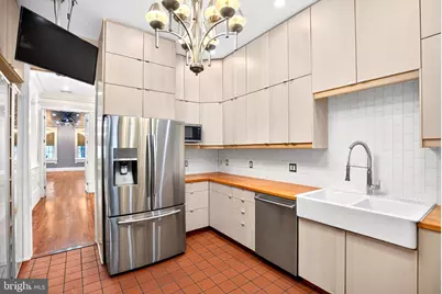 1502 S 5th Street S, Philadelphia, PA 19147 - Photo 11
