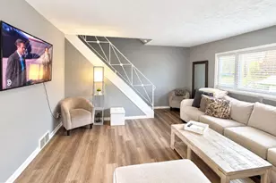 2750 Clayton St, Philadelphia, PA 19152 - Photo 3