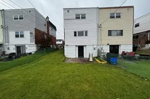 2750 Clayton St, Philadelphia, PA 19152 - Photo 15
