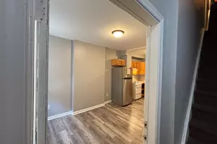 1711 N Gratz St, Philadelphia, PA 19121 - Photo 3