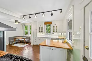 407 Wadsworth Ave, Philadelphia, PA 19119 - Photo 13