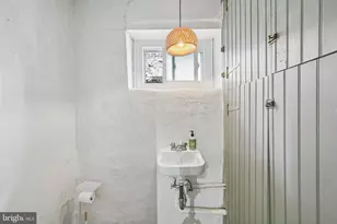 407 Wadsworth Ave, Philadelphia, PA 19119 - Photo 35