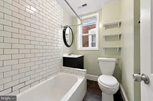 586 Martin St, Philadelphia, PA 19128 - Photo 13