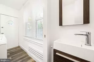 1248 S 26th St, Philadelphia, PA 19146 - Photo 7