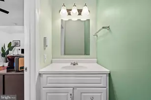 913 N Hancock St, Philadelphia, PA 19123 - Photo 11