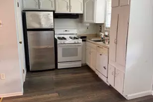 4112 Carteret Dr, Philadelphia, PA 19114 - Photo 3
