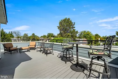 109 W Gravers Lane, Philadelphia, PA 19118 - Photo 21