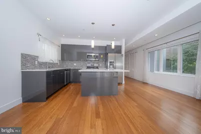 1001 S 17th Street #202, Philadelphia, PA 19146 - Photo 5