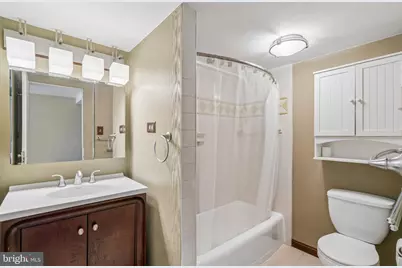 604 S Washington Square #1308, Philadelphia, PA 19106 - Photo 15