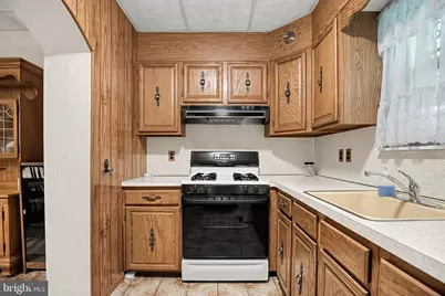 2647 S Hutchinson Street, Philadelphia, PA 19148 - Photo 13