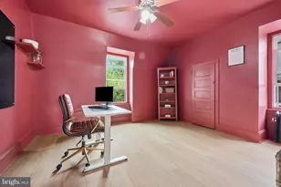 34 E Mt Pleasant Ave, Philadelphia, PA 19119 - Photo 25