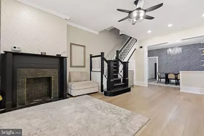 34 E Mount Pleasant Avenue, Philadelphia, PA 19119 - Photo 3