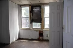 5711 Broomall St, Philadelphia, PA 19143 - Photo 9