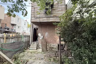 1112 E Sanger St, Philadelphia, PA 19124 - Photo 17