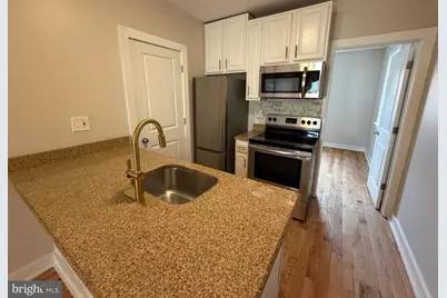 1001 N Marshall Street #2, Philadelphia, PA 19123 - Photo 3