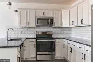 6649 Ridge Ave, Philadelphia, PA 19128 - Photo 3